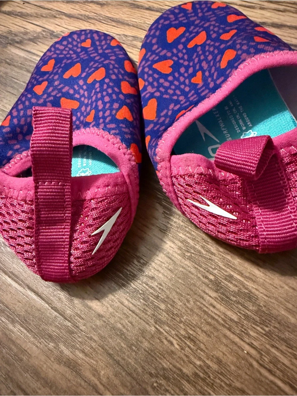 Speedo Girls Pink and Purple Heart Water Shoes size small 5/6